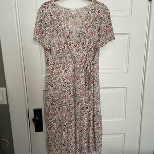 Maternity, Kaleigh brand (stitch fix), wrap dress